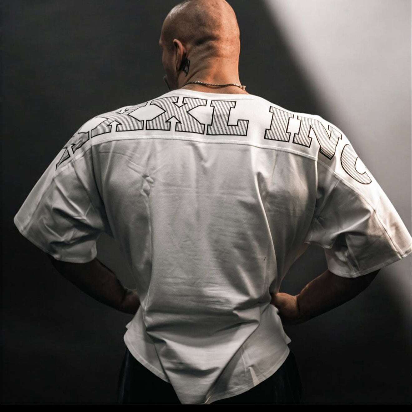 " XXXL Inc" Signature Rag Top - Vintage White