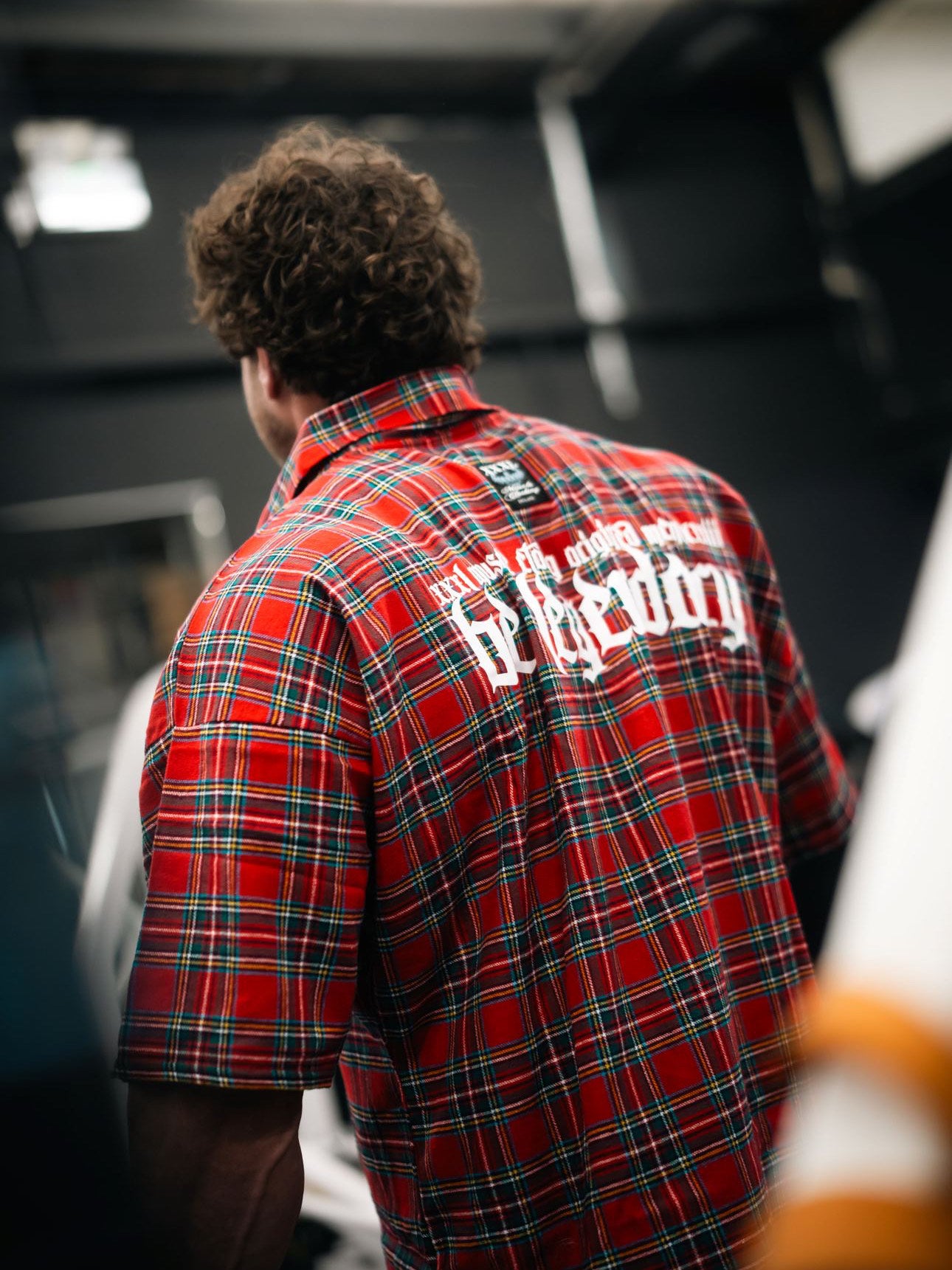 "Be Legendary" Oversized Muscle Shirt - Red II Plaid