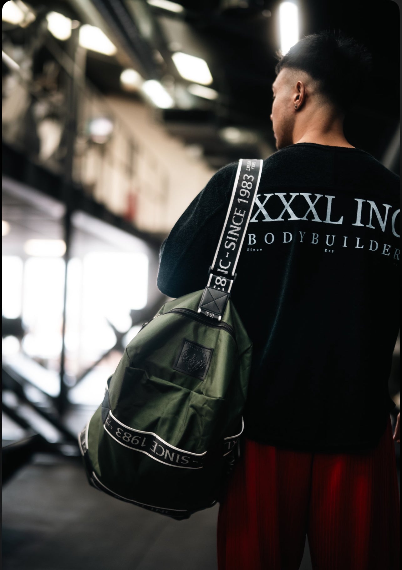 " Body Builder " Oversized Super Soft Rag Top - Carbon