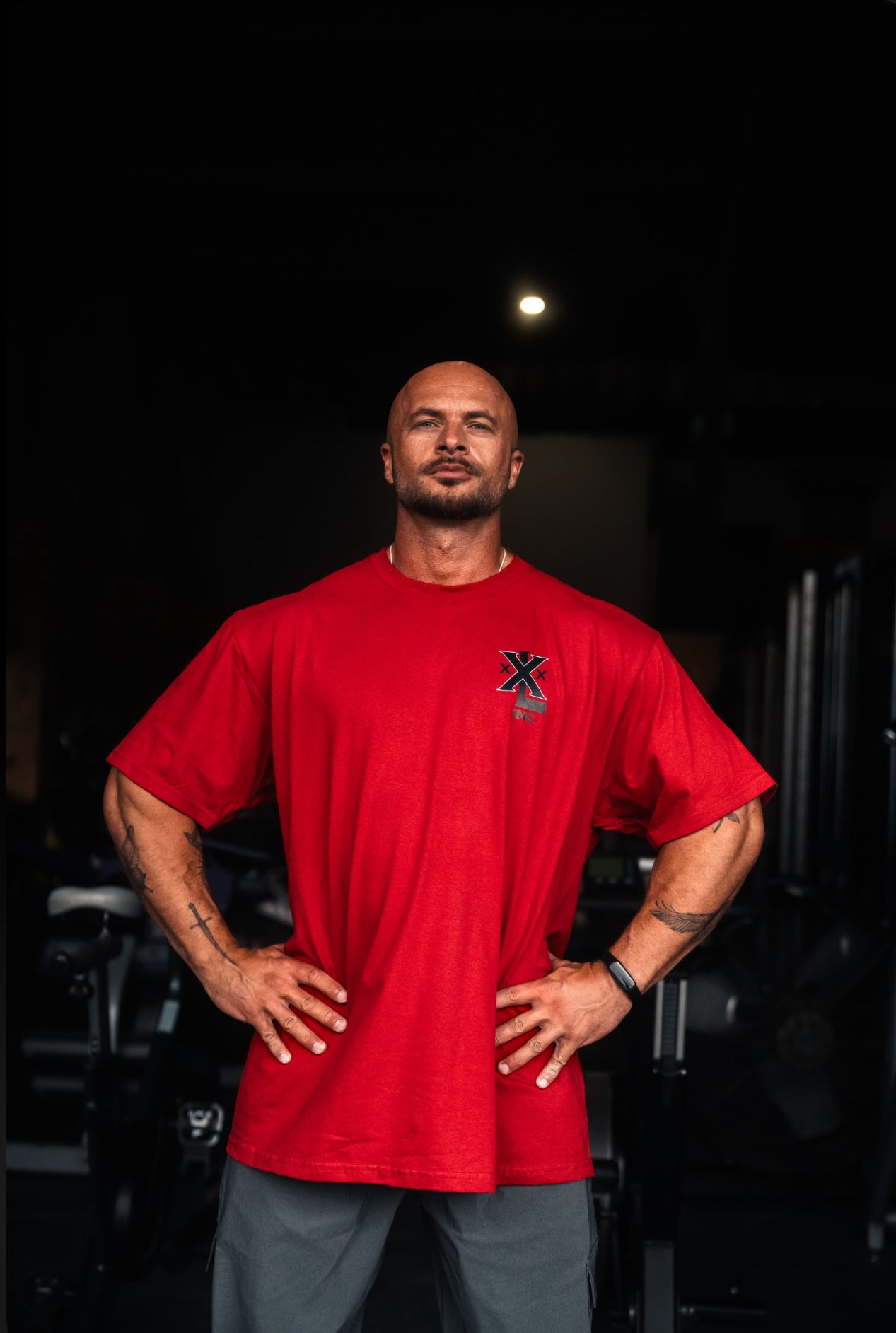 "Stacked XXXL Logo" Oversized Base T   - Red