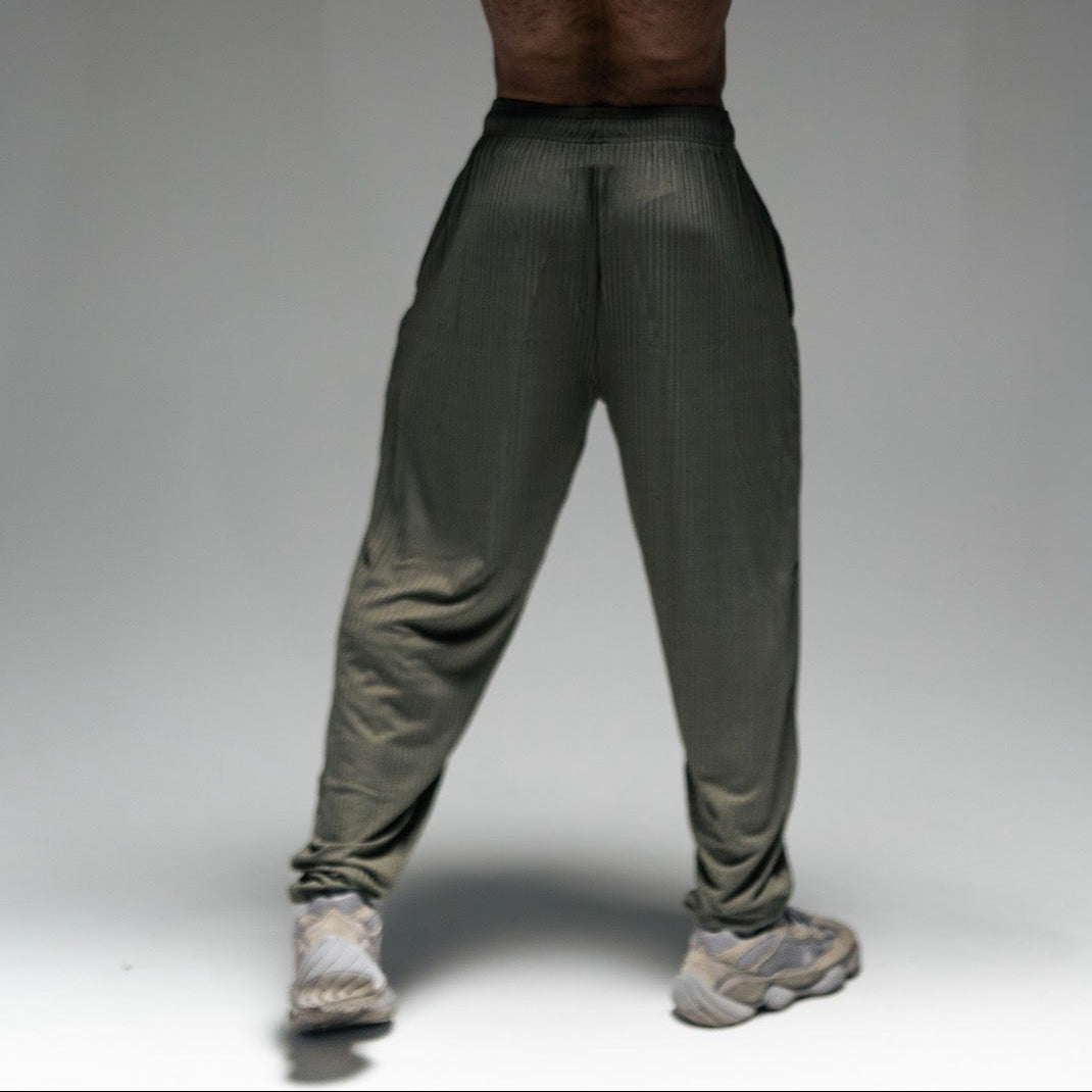 The Original GOAT Gym Baggy Pant - Military Green