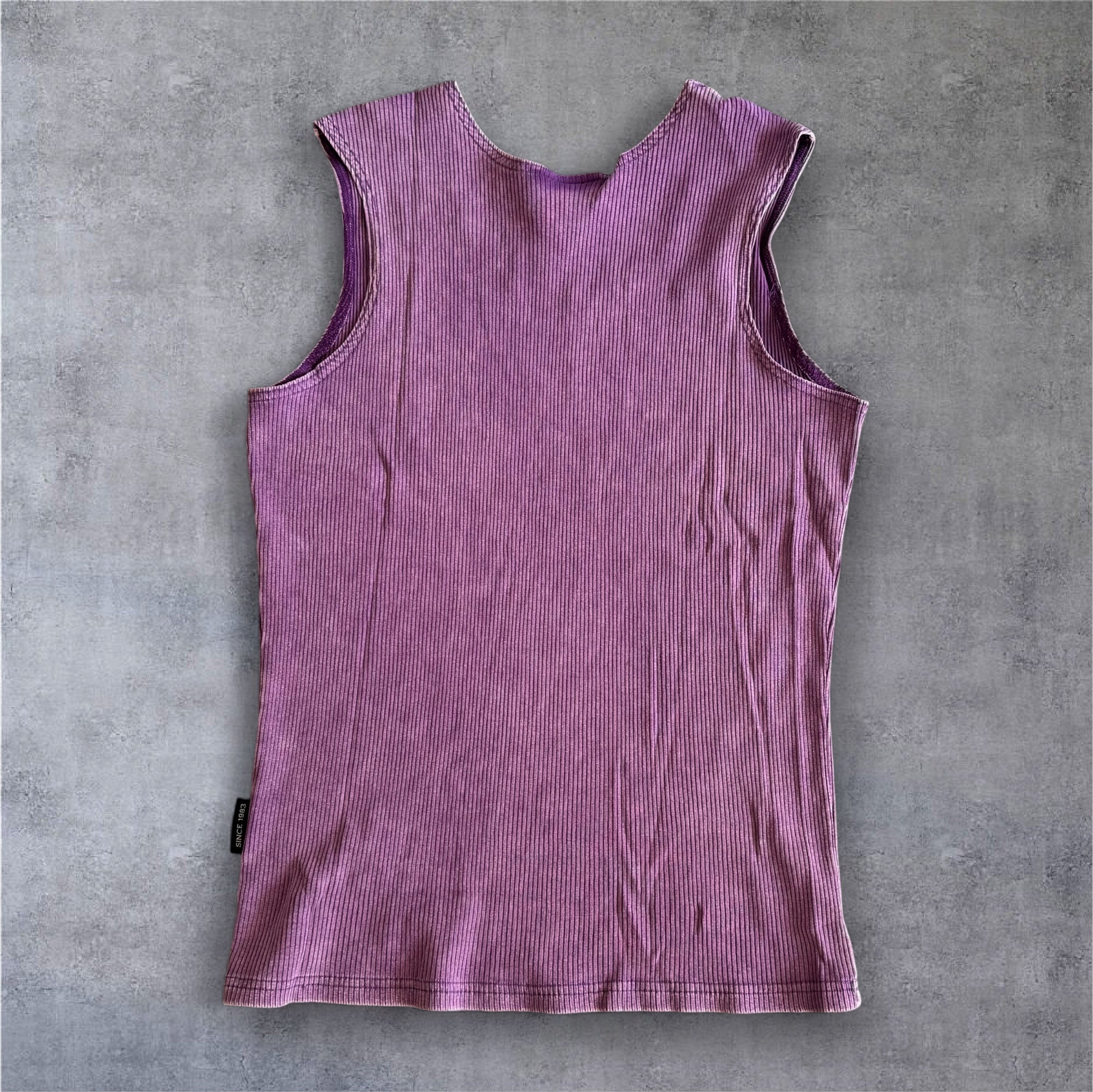 Stretch Sleeveless T - Stonewash Berry