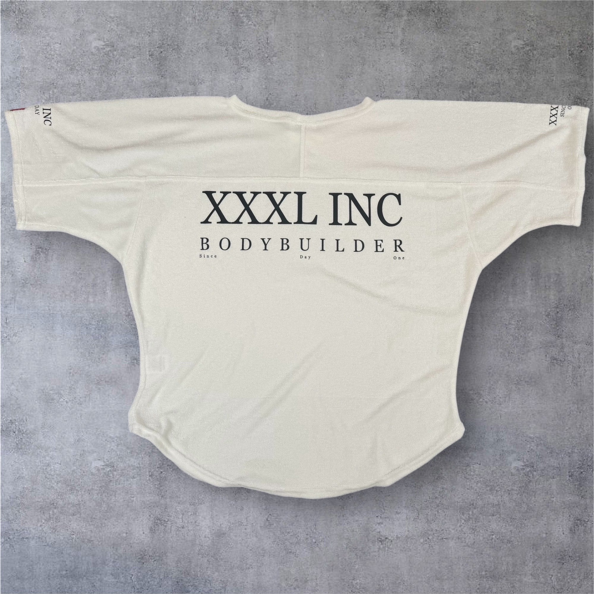 " Body Builder " Oversized Super Soft Rag Top - Snow
